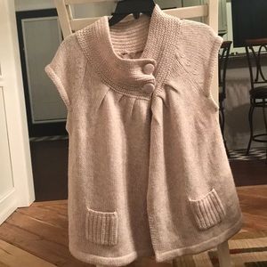 Knitted Women’s Vest